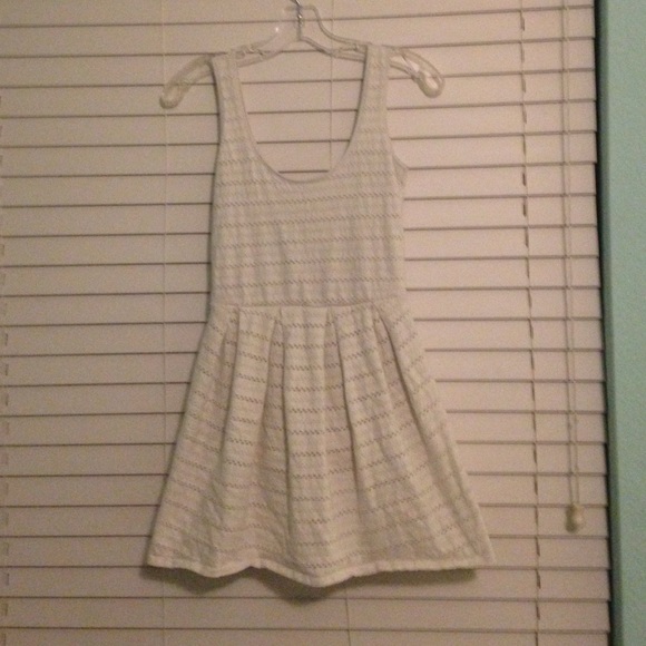 Aeropostale white short dress - Picture 1 of 3