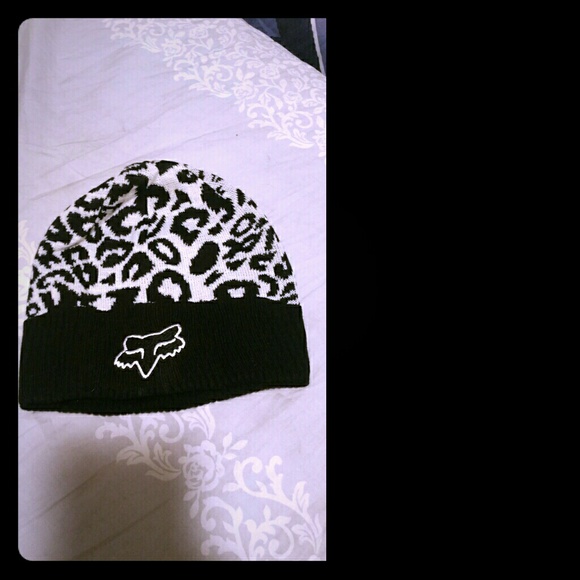 FOX Beanie