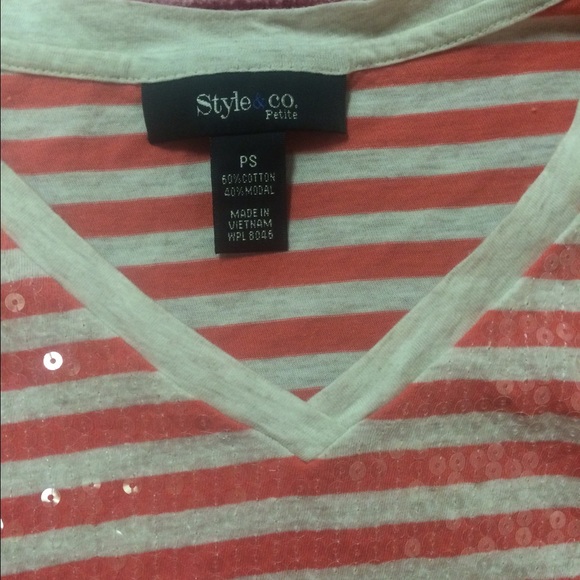 Daytime blouse size small - Picture 2 of 2