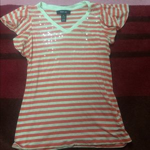 Daytime blouse size small