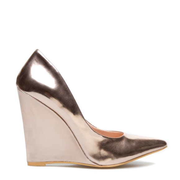 Rose gold wedges new
