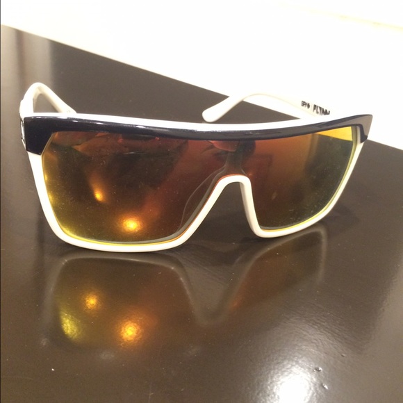 Spy sunglasses