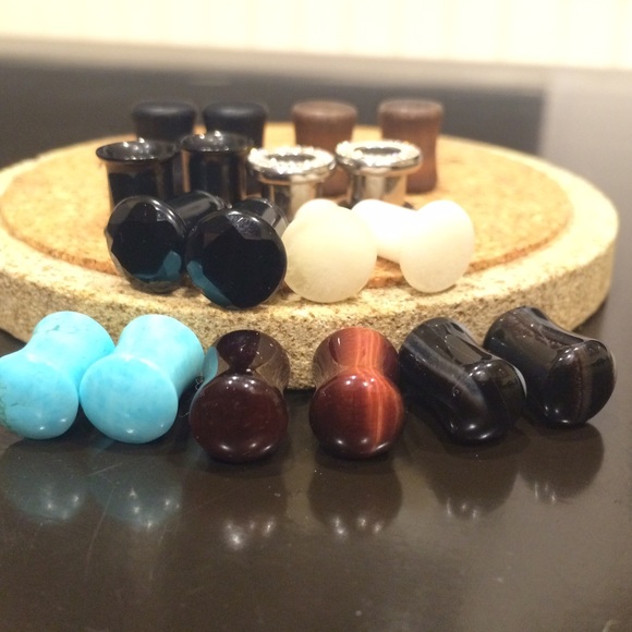 Set of size 0 plugs