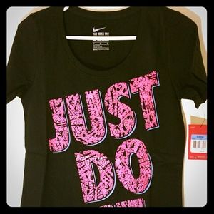 Nike 'Just Do It' tshirt