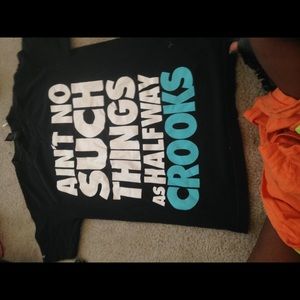 Crooks blue black nd white tee