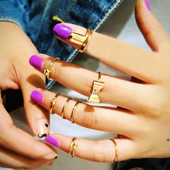 7pc gold Ring set