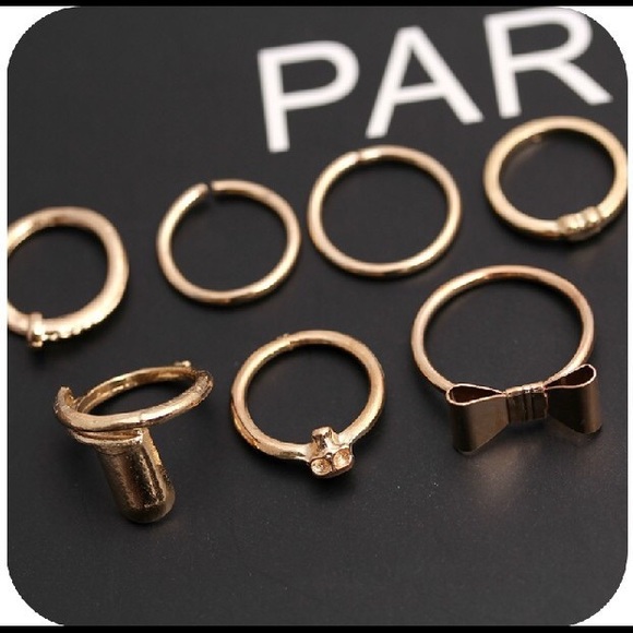 7pc gold Ring set - Picture 4 of 4