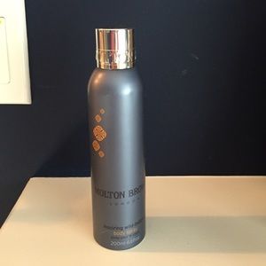 Molton brown unisex body spray