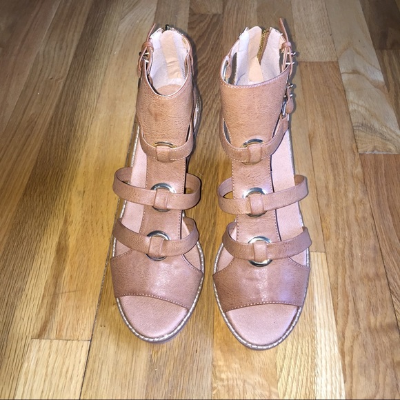PRICE BREAK!! Wedge heel sandals
