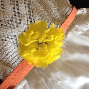 💖HP💖 Ann Taylor Loft Flower Belt🌸NWOT