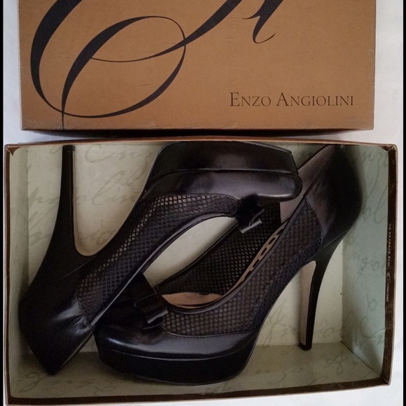 Enzo Black High Heel Leather Pump