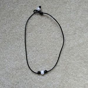 Leather pearl necklace!