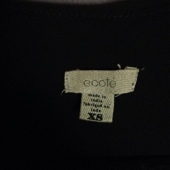 UO VEST - Picture 2 of 3