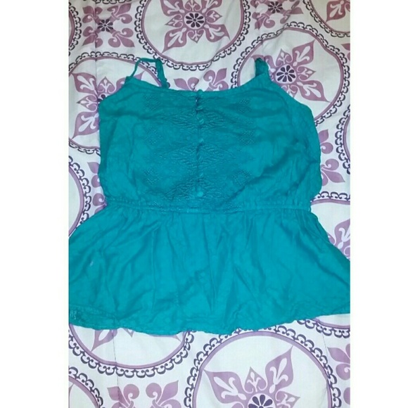 Green turquoise pelum shirt