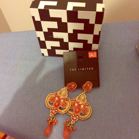 Chandelier Earring