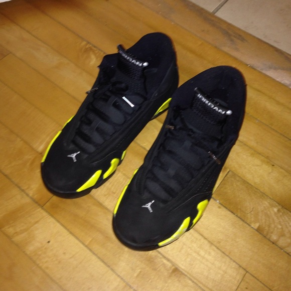 Jordan thunder 14