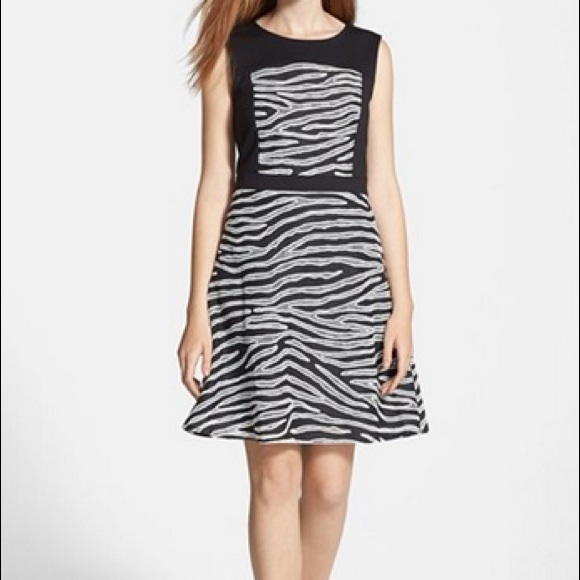 🆕 Kenneth Cole Black & White Dress🌟HP🌟 - Picture 1 of 4