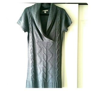 Short sleeve gray sweater dress