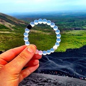 Lokai bracelet NWT clear classic medium