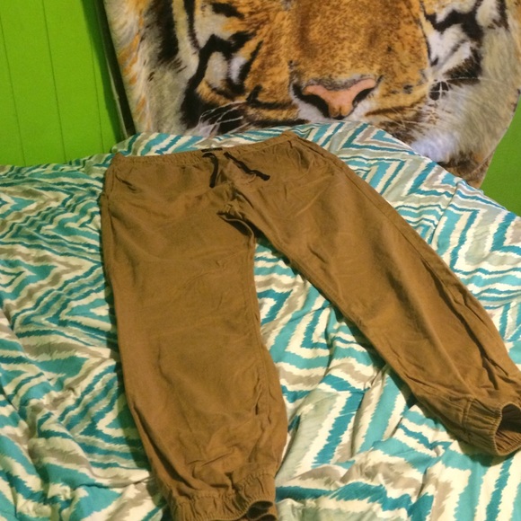 American Eagle Outfitters Other - Men jogger