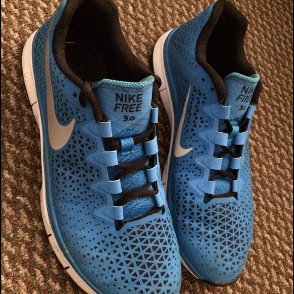 MENS Nike Free 3.0 size 9.5
