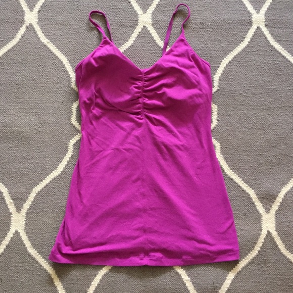 Lululemon adjustable strap long v tank w/ ruching