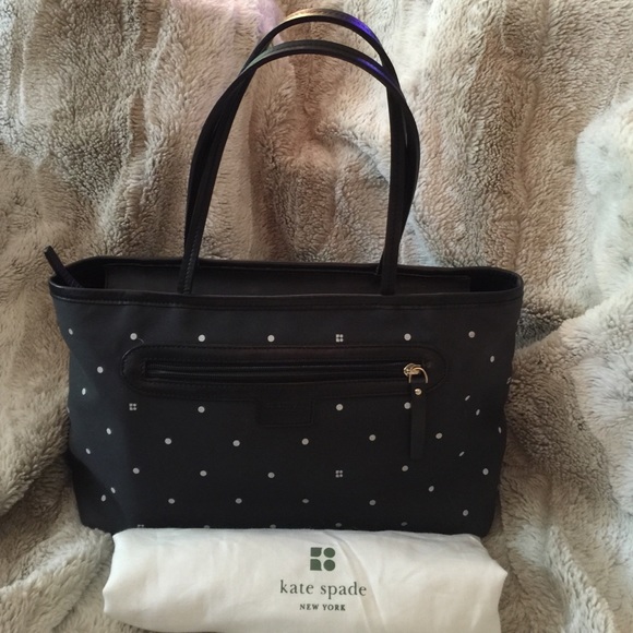 kate spade Handbags - Authentic Kate Spade Tote w/dustbag.  EX COND!!