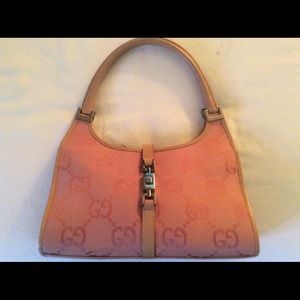 GUCCI authentic Jackie hobo in signature canvas