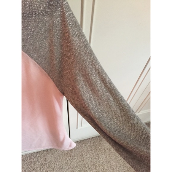 🚫Sold in Bundle🚫AE Pink long sleeve - Picture 4 of 4