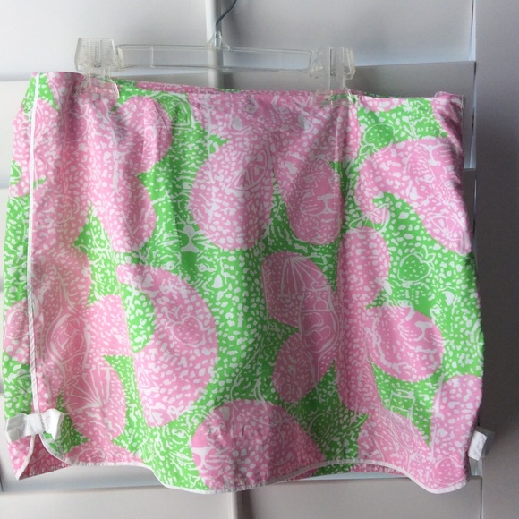 Lilly Pulitzer skort 6