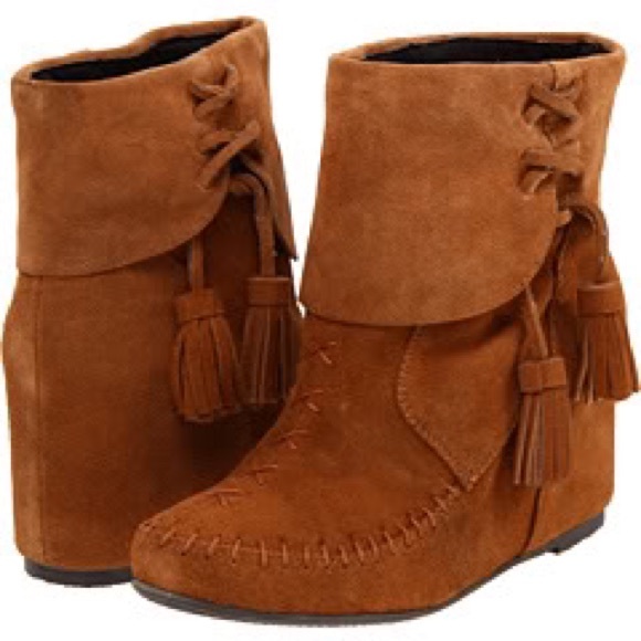 Fringed suede Not Too Coy Tina Boots.