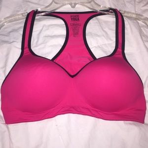 Red Yoga Push-Up Sports Bra