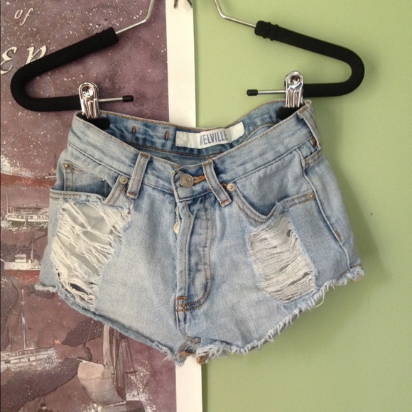 Brandy Melville shorts