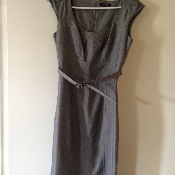 Gray dress worn once. Size runs smaller