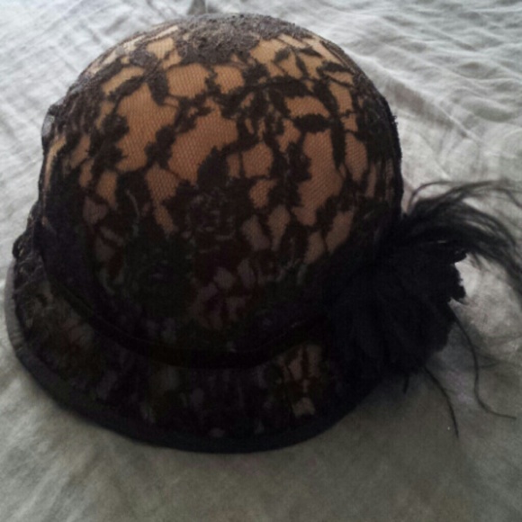 Flapper Topper Black lace cloche..