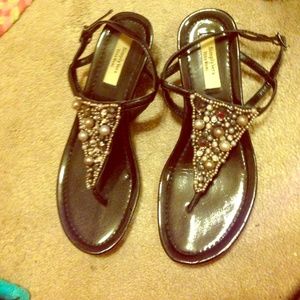 Simply Vera wang heeled sandals