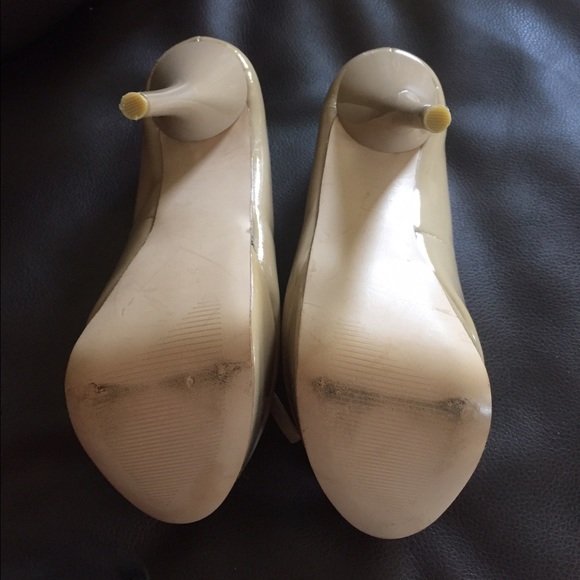 Steve Madden Mary Jane Nude Pumps - Picture 3 of 3