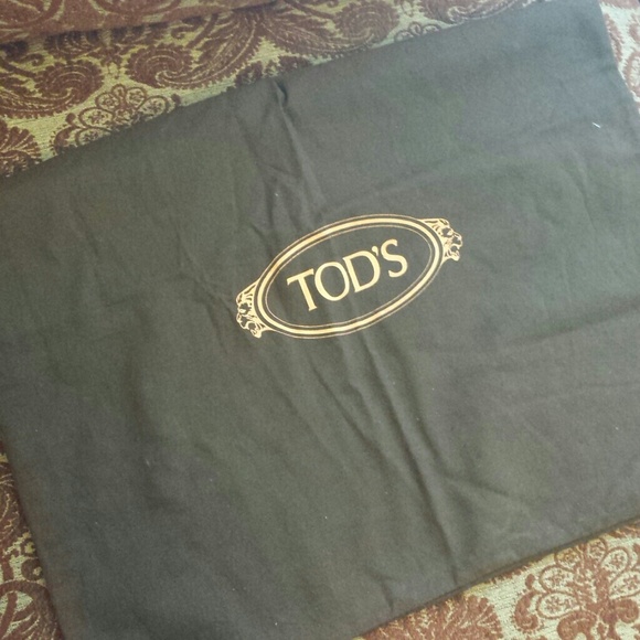 Large Tod's dust bag
