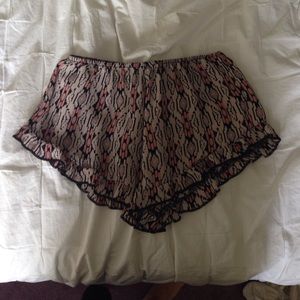 Printed brandy melville shorts