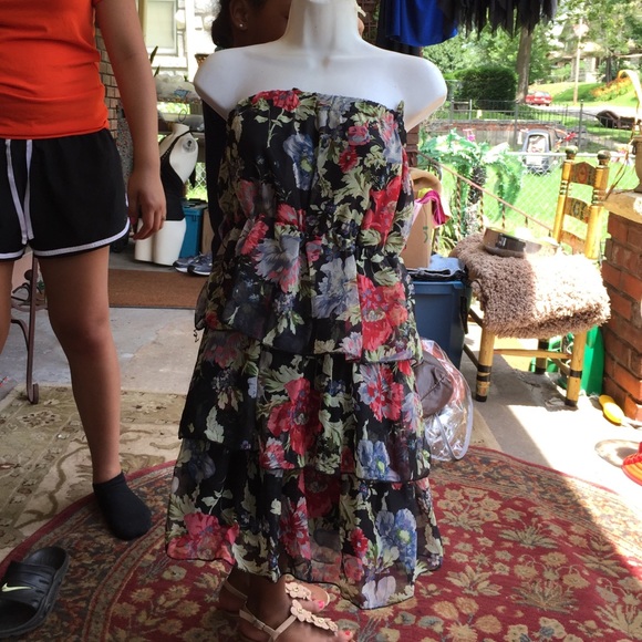 Dress by: Chelse