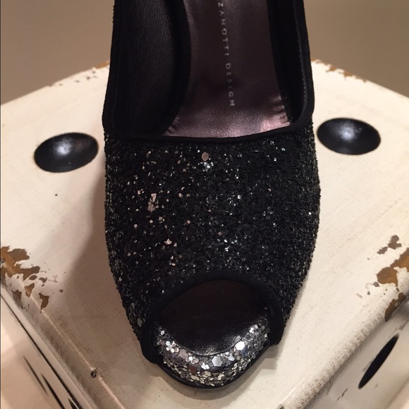 🍒Giuseppe Zanotti glitter peep toe shoes - Picture 4 of 4