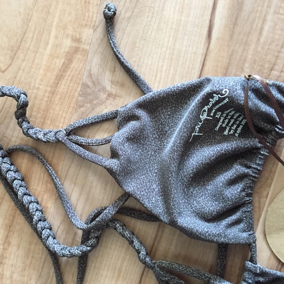 Tori Praver Swimwear leopard top - Picture 4 of 4