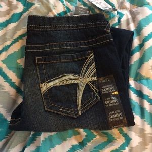 Rue 21 skinny jeans size 7/8 nwt