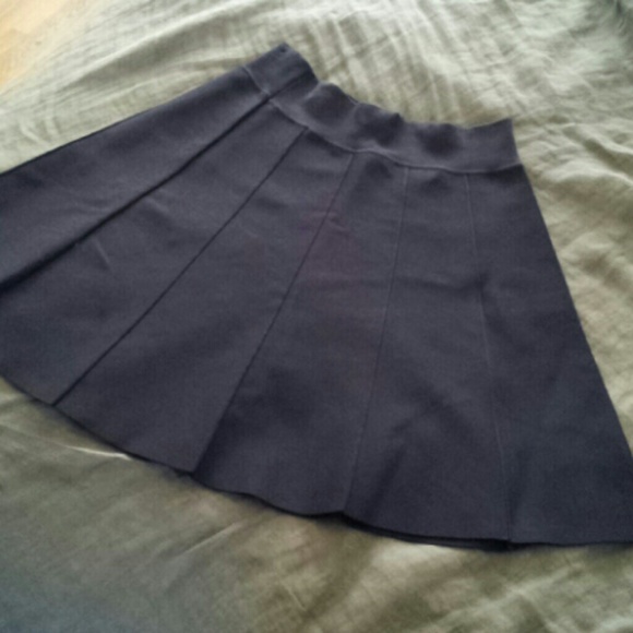Bcbg Maxazria Vida Skirt in Navy