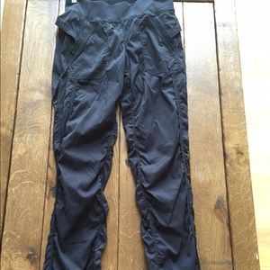 Lululemon black studio pant (unlined)