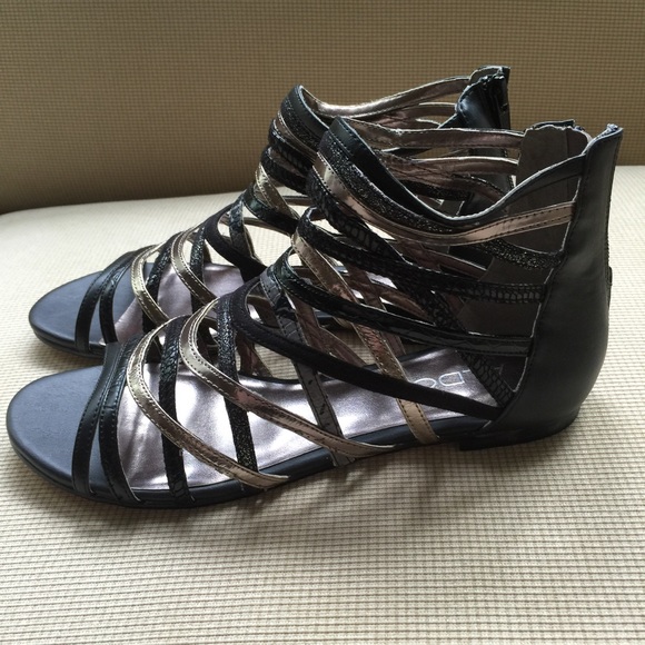 Shoes SOLD OUT !!! - Picture 3 of 4
