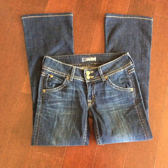 Hudson Bootcut size 27 *PRICE DROP**