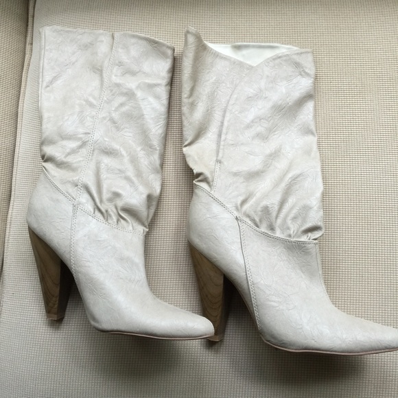 Shoes - Picture 2 of 2