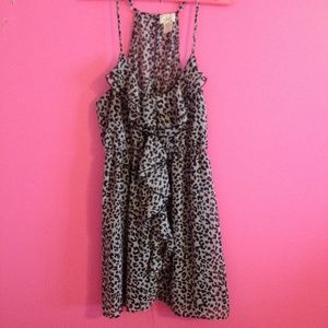 Black and gray cheetah print dress