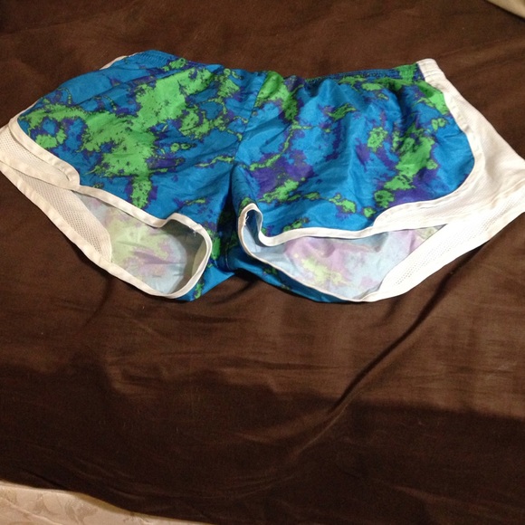 Derek Heart athletic shorts